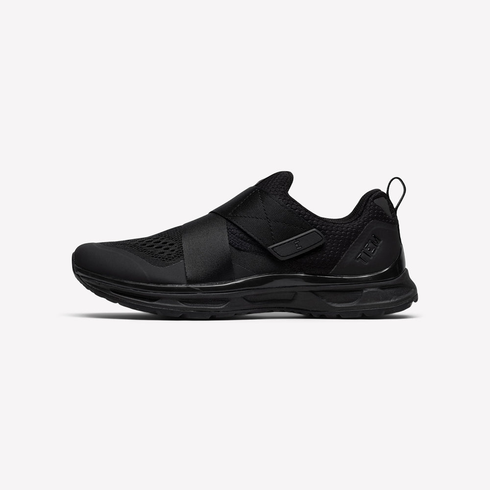 Slipstream-Triple Black