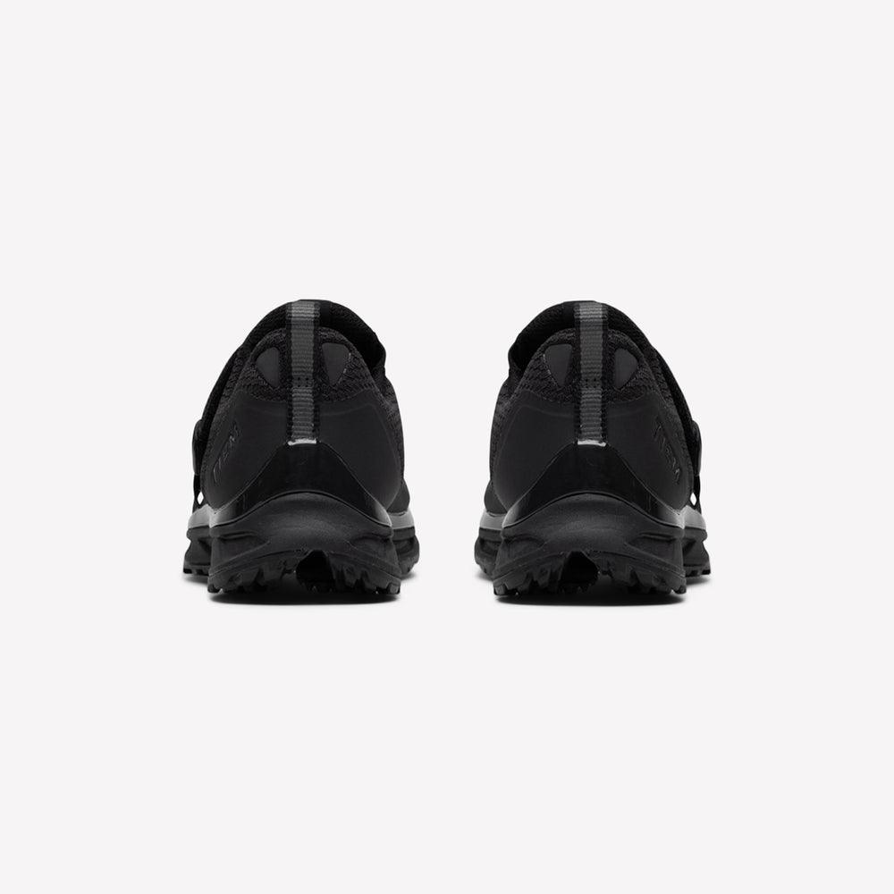 Slipstream-Triple Black